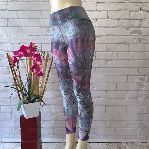 evolution creation yoga pants